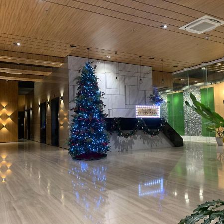 Condo In Cebu City Meridian With Netflix And Wifi, Near Ayala And It Park U03 エクステリア 写真